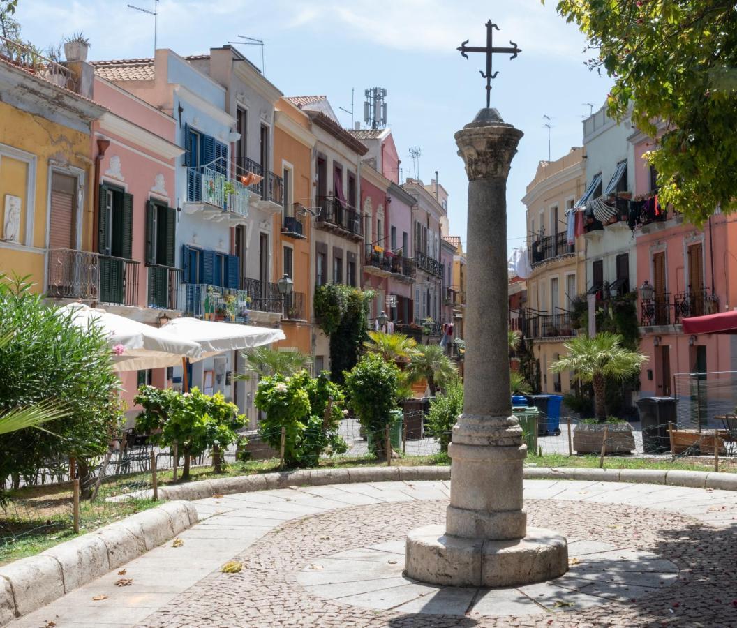 דירות קליארי Piazzetta San Domenico מראה חיצוני תמונה
